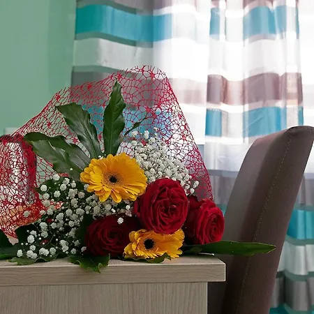 Bed & Breakfast Rainbow 4*