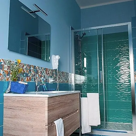 Bed & Breakfast Rainbow 4*